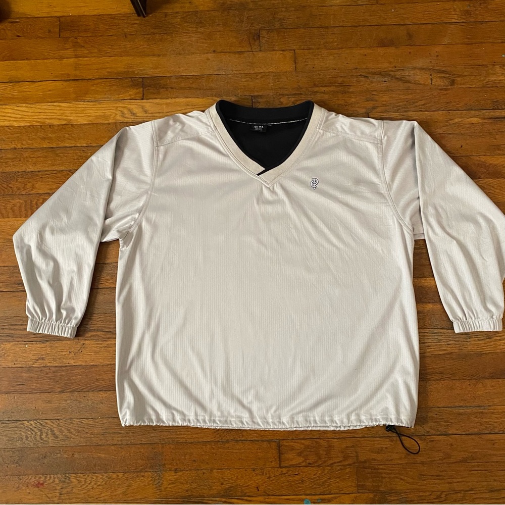 AKWA Light Beige V-neck Windbreaker size XL